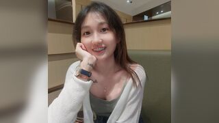 Malaysian Girlfriend Masturbating and Groping Breasts in Streaming Video